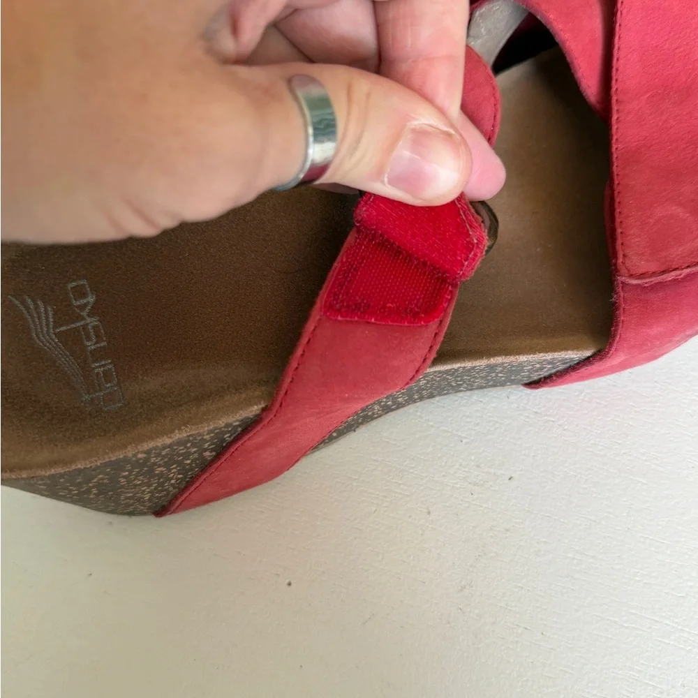 Dansko Elegant Red adjustable Buckle Sandals size 9-9.5